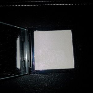 Morphe Stardust High Impact Highlighter Duochrome